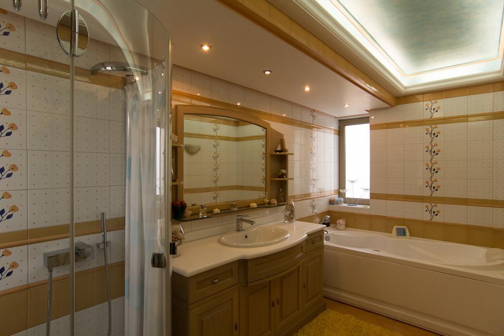 Villa Maira Luxurious With Private Swimming Pool Korfos Ngoại thất bức ảnh